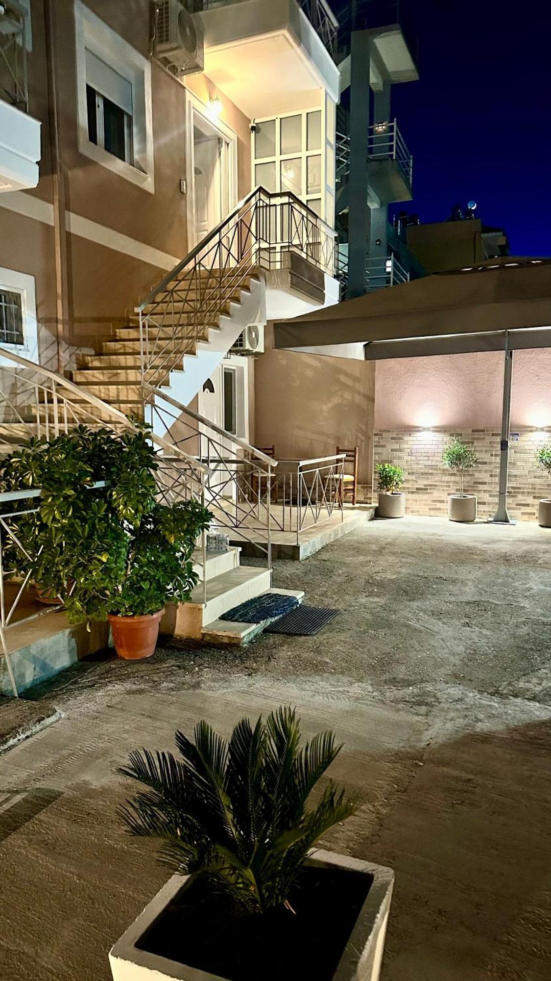 Vangjelis Hotel Himarë Dış mekan fotoğraf